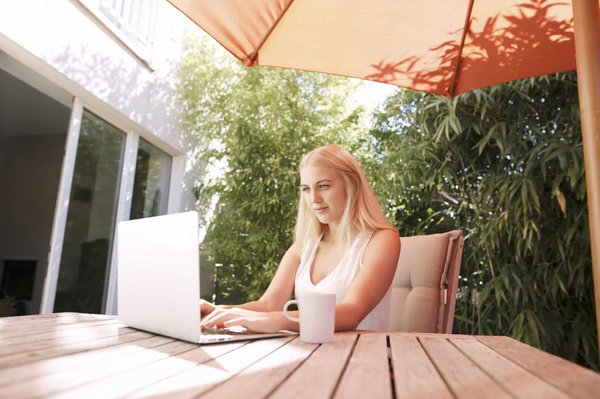 La table scandinave : un choix intemporel pour votre intérieur
